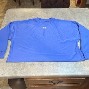 Women’s under armor shirt size large
